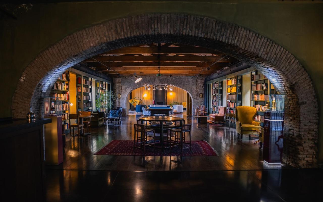 Tsinandali Estate, A Radisson Collection Hotel Εξωτερικό φωτογραφία Library at the Hotel