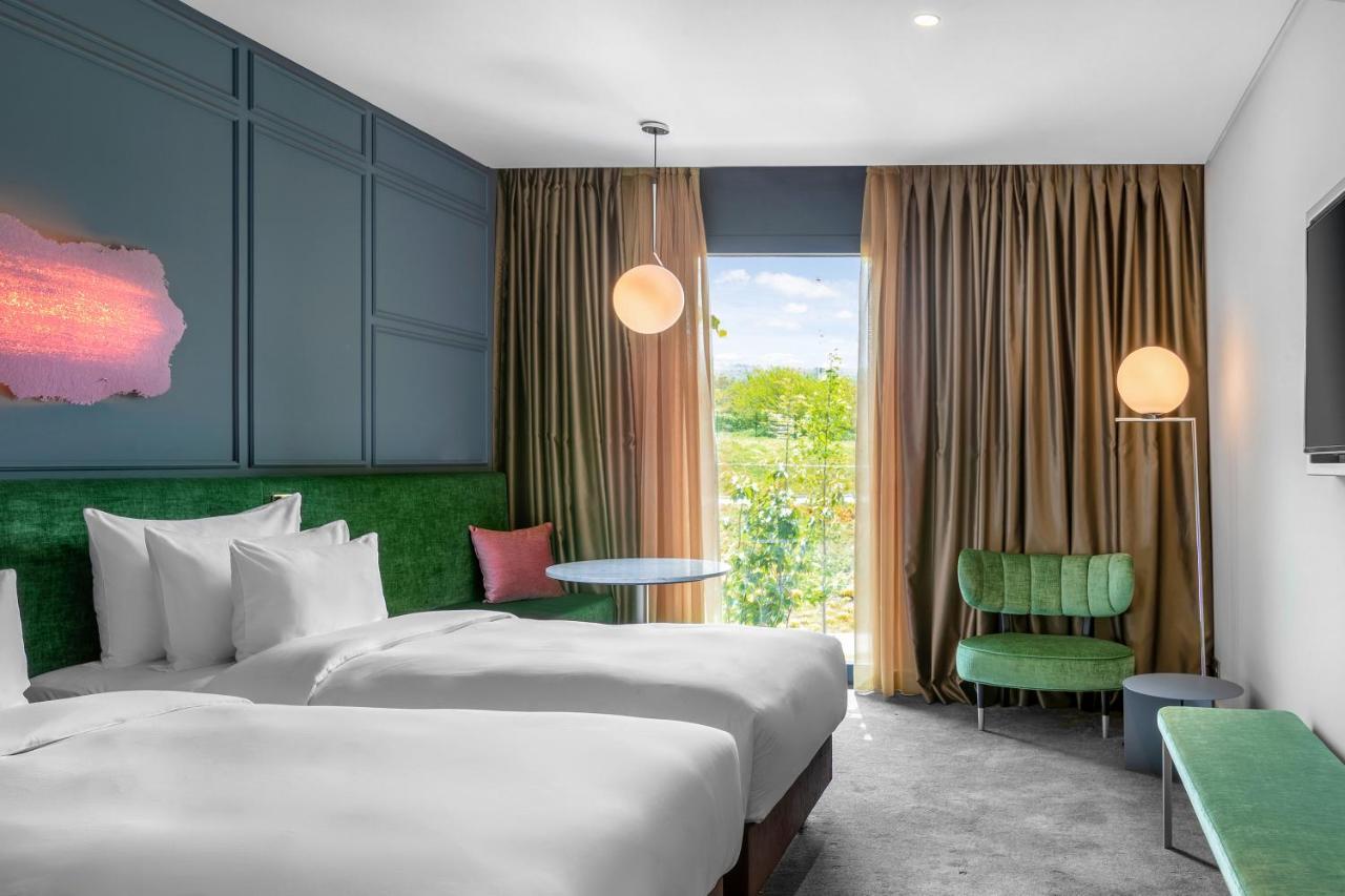 Tsinandali Estate, A Radisson Collection Hotel Εξωτερικό φωτογραφία A room at the hotel
